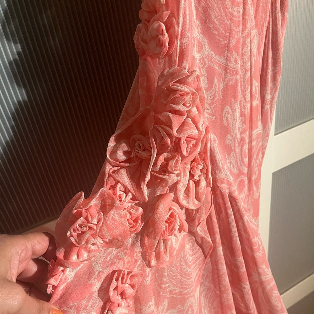 Pink & white organza paisley dress. Flower detail, bias cut. Fits Size 4-10